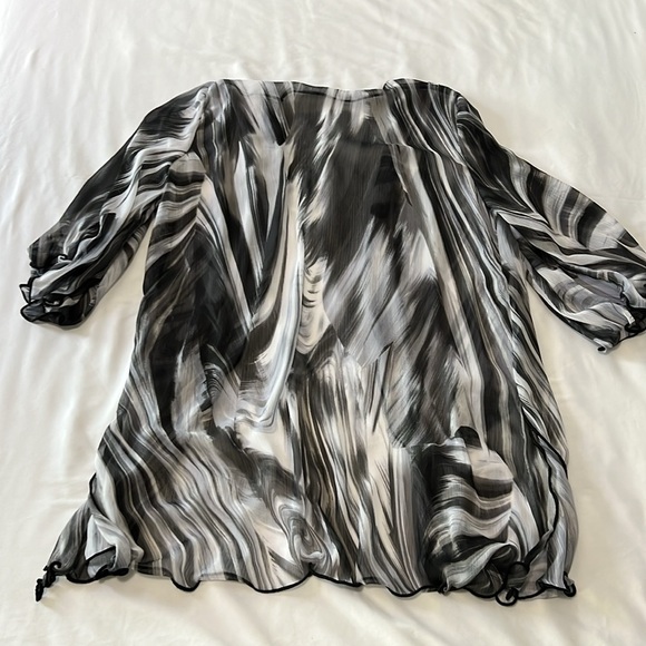 NWOT Handmade Sheer Kimono w/ Split Side Hem and Matching Scarf - Picture 3 of 5